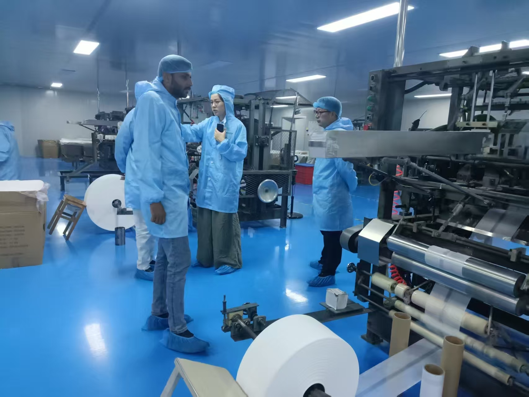 ယူဂန်ဒါကိုယ်စားလှယ်အဖွဲ့သည် HaorunMed Facility သို့သွားရောက်ခြင်း,