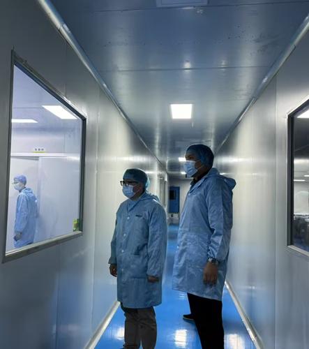 ဂျာမနီနိုင်ငံရှိ MEDICA ပြပွဲတွင် ဧည့်သည်မှ စက်ရုံသို့ လာရောက်လည်ပတ်ခြင်း၊ ဥရောပ ဆေးဘက်ဆိုင်ရာ စျေးကွက်တွင် အခွင့်အလမ်းသစ်များ ရှာဖွေခြင်း။